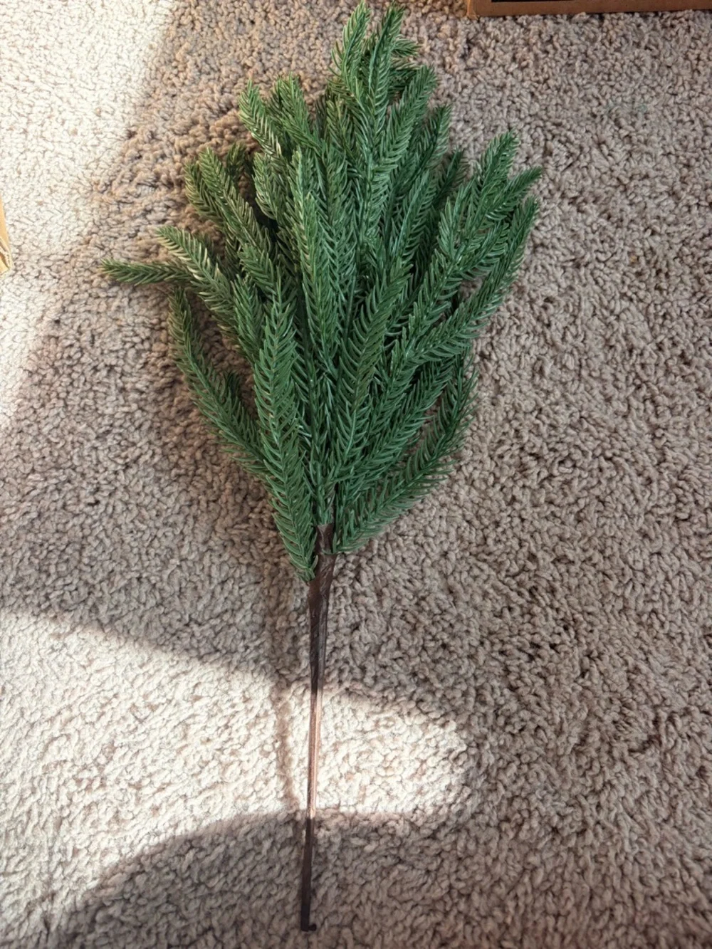 Artificial Norfolk Pine Branch - Green Holiday Pine Stem 12 pcs NWOT!